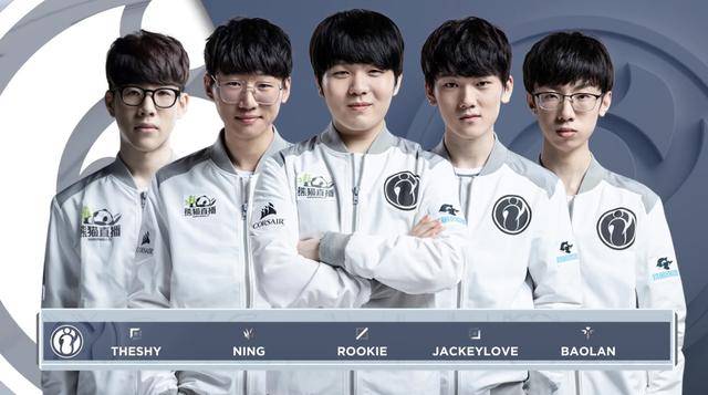 是球员的状 是球员的状