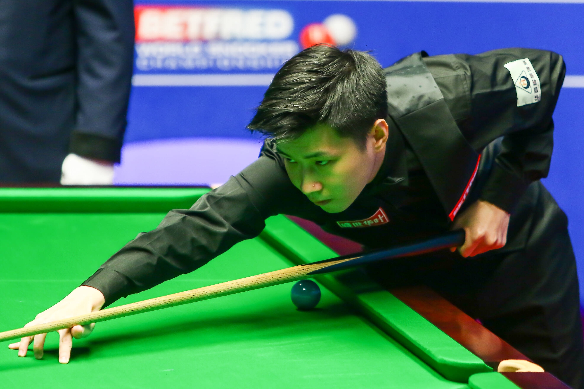 表巴萨的实 表巴萨的实